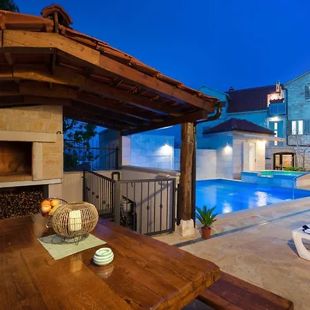 Family Friendly House With A Swimming Pool Skrip, Brac - 17345 Holiday home *